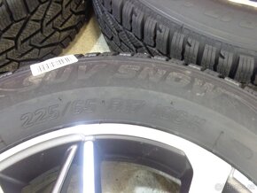 Toyota RAV4 original zimna sada kol 225/65R17 - 5