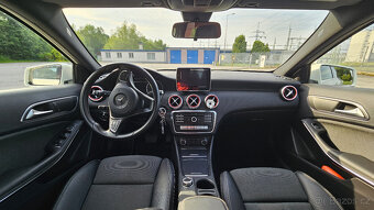 Mercedes Benz A180 - 5