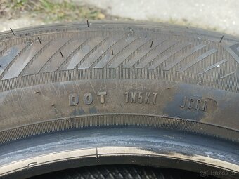 215/60r17 - 5