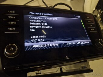 MIB2 Škoda Amundsen s Carplay a Android Auto,DAB - 5