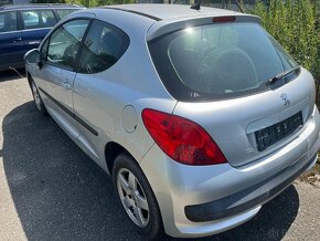 Peugeot 207 1.4i 54KW KLIMATIZACE NOVÁ STK A EMISE. - 5