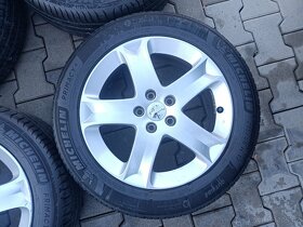 peugeot 407 orig.alu kola,215/55 R17 - 5