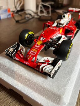 Ferrari SF16-H  1:18 BBR - 5