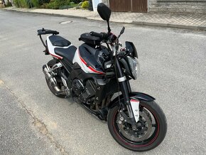 Yamaha fz1n 2009 - 5