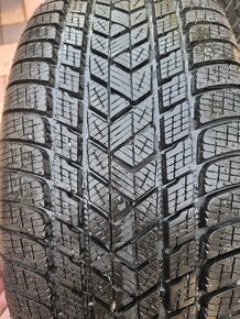 Nové zimní pneumatiky Pirelli Scorpion 285/45 R22 114V - 5