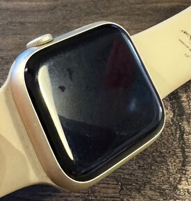 Apple Watch 8 45mm - 5