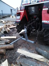 Traktorová kuželová štípačka na dřevo na traktor - 5