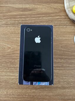 Apple IPhone 4 16 GB - 5