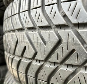 185/60 R15 88T XL zimní pneumatiky Pirelli (3122) - 5