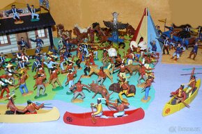 Figurky Timpo Toys kovbojové, indiáni, vojáci,mexičani 108ks - 5