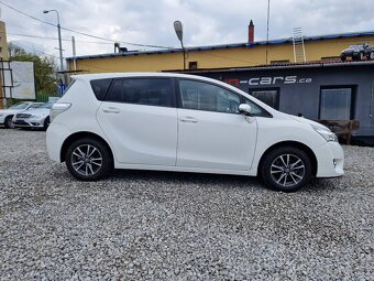 Toyota Verso,1.6D-4D,82KW,7MÍST,KAMERA,BEZ KOROZE,R.V.2015 - 5