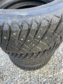 Zimní pneu s hřeby goodyear ultragrip s hřeby 205/55/16 - 5