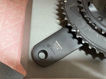 Kliky Shimano Ultegra R8100-165mm - 5