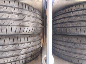 Pneu Landsail Quirin 215/50R17 - 5