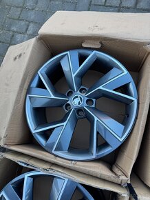 ORIGINÁL Alu Škoda Triglav R19, 5x112 - TOP STAV - 5