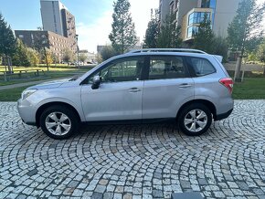 SUBARU FORESTER 2.0i BENZÍN 4x4 PANORAMA-XENON-KAMERA-TAŽNÉ - 5