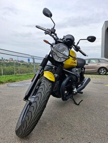 Moto Guzzi V7 Stone - předváděcí motocykl - 5