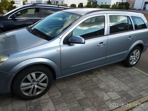 Opel Astra h 1,7cdti 92kw - 5