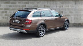 Škoda Octavia SCOUT 2.0TDI 135kW 4x4 DSG 1maj-WEBASTO-ČR-DPH - 5