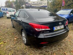 HYUNDAI i40 - 5