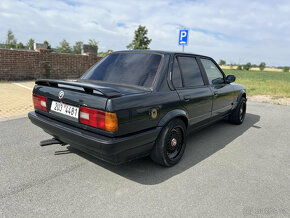 BMW E30 324td 85kW rv.1990 •PO CELKOVÉ RENOVACI• - 5