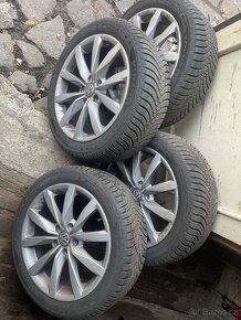 Originál VW GOLF alu kola 5x112 R17 - 5