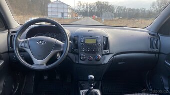 Hyundai i30, 1.6 crdi, tazne, klimatizace - 5