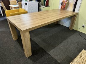 Krásný velký luxusní bytelný stůl 240cm Dekor dub - 5