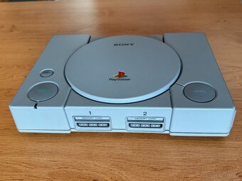 PlayStation model SCPH-1002 konzole - 5