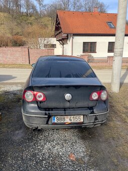 VW Passat B6 2.0 FSI 110 kW (NA NÁHRADNÍ DÍLY NEBO OPRAVU) - 5