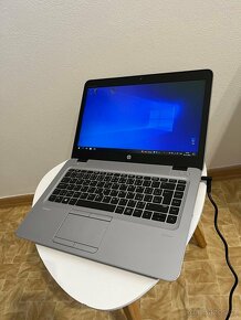 Notebook 14" HP.AMD PRO A10-8700B 4x1,80GHz.8gb ram.180SSD - 5