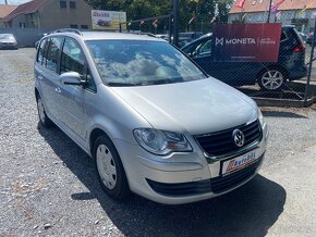 Volkswagen Touran 1.6 MPi 75kW 7 Míst Serviska - 5