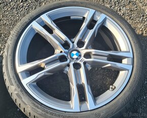 Zimní M-Paket kola BMW 1 a 2 F40 a F44, 225/40R18 - 5