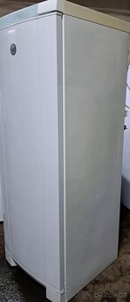 Mrazák 6 šup. Electrolux NoFrost, V/ 160cm, 194L. - 5