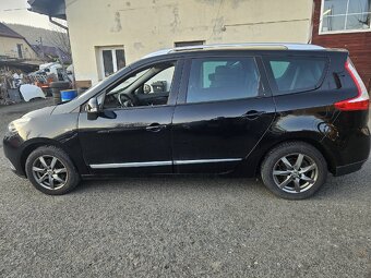 Renault Grand Scénic BOSE, 2015, 98 000km, 7 míst - 5