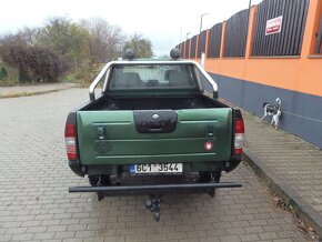 Nissan Navara 2.5 TD Double-Cab 4x4 redukce - 5