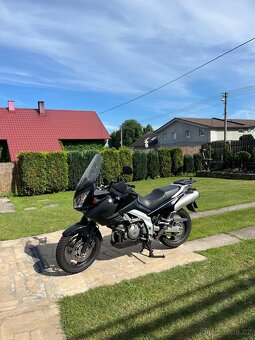 Suzuki DL 1000 V-Strom - 5