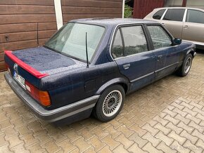 BMW 316i E30 Sedan - 5