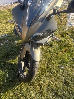 Yamaha YZF R125 - 5