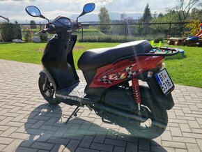 Skútr Kymco DJ 125 S - 5