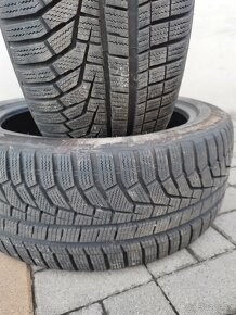 245/45 r19 - 2 ks ZIMNÍ - HANKOOK - 5