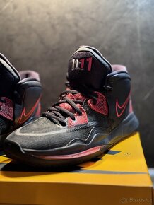 Basketbalové boty Nike Kyrie Infinity bred - 5