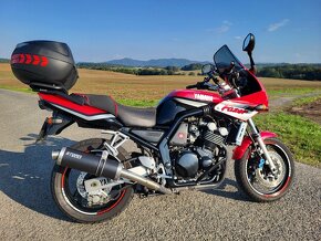 YAMAHA FZS 600 FAZER r.v. 2000 - 5