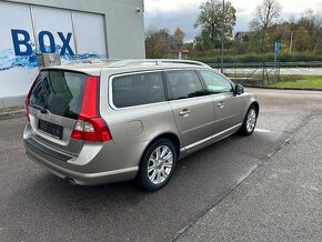 Volvo V70 D5 151kw AWD 4x4 2009 naj.227Tkm Full SUMMUM - 5