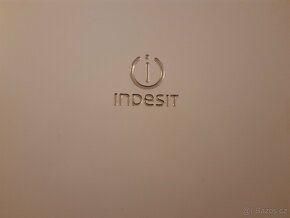 Lednička Indesit - 5