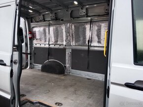 VW CRAFTER 2021 - ČR - 1 MAJITEL - MAX. VÝBAVA - 5