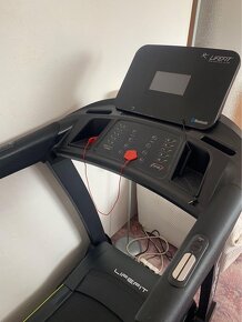 Běhací pás Lifefit tm7100 - 5