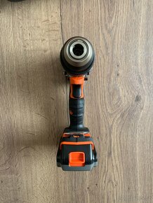 Aku příklepová vrtačka Black+Decker BL188K - 5