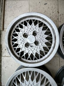 Centra R15 4x100 - 5