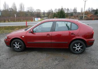 Seat Leon 1,4 i 16V 55 kW KLIMA Serviska benzín - 5